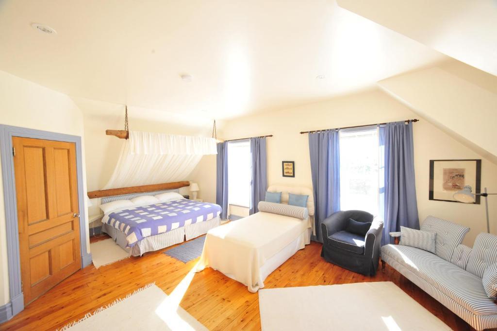 Little Shemogue Inn Екстериор снимка