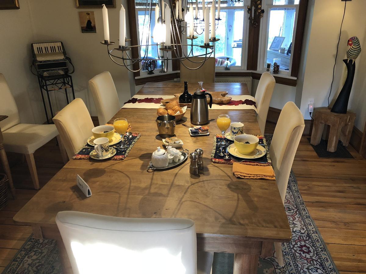 Little Shemogue Inn Екстериор снимка